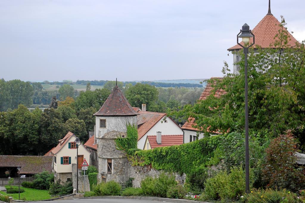 Akzent Hotel Am Bach デッテルバッハ エクステリア 写真
