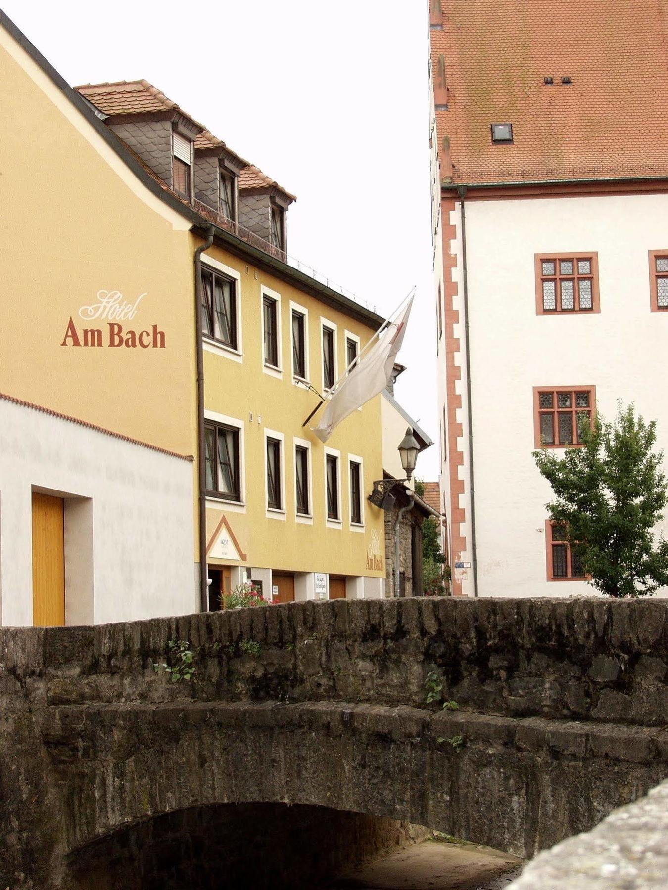 Akzent Hotel Am Bach デッテルバッハ エクステリア 写真
